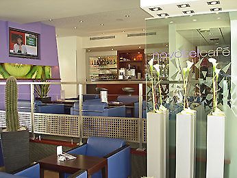 Novotel Amiens Est 隆戈 外观 照片